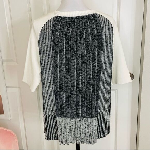 White + Warren 3/4 Sleeve Black and White Sweater size XS - Picture 3 of 11